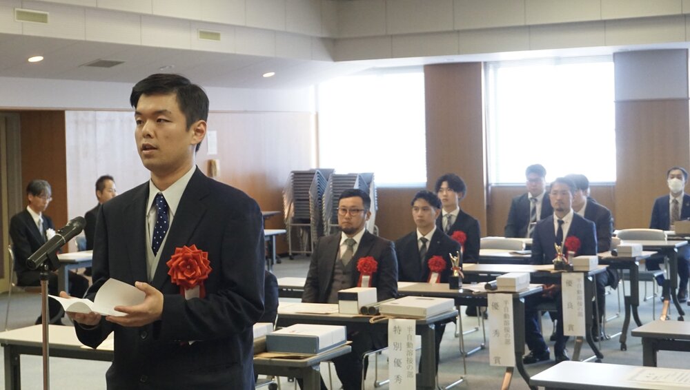 小林氏の挨拶.jpg