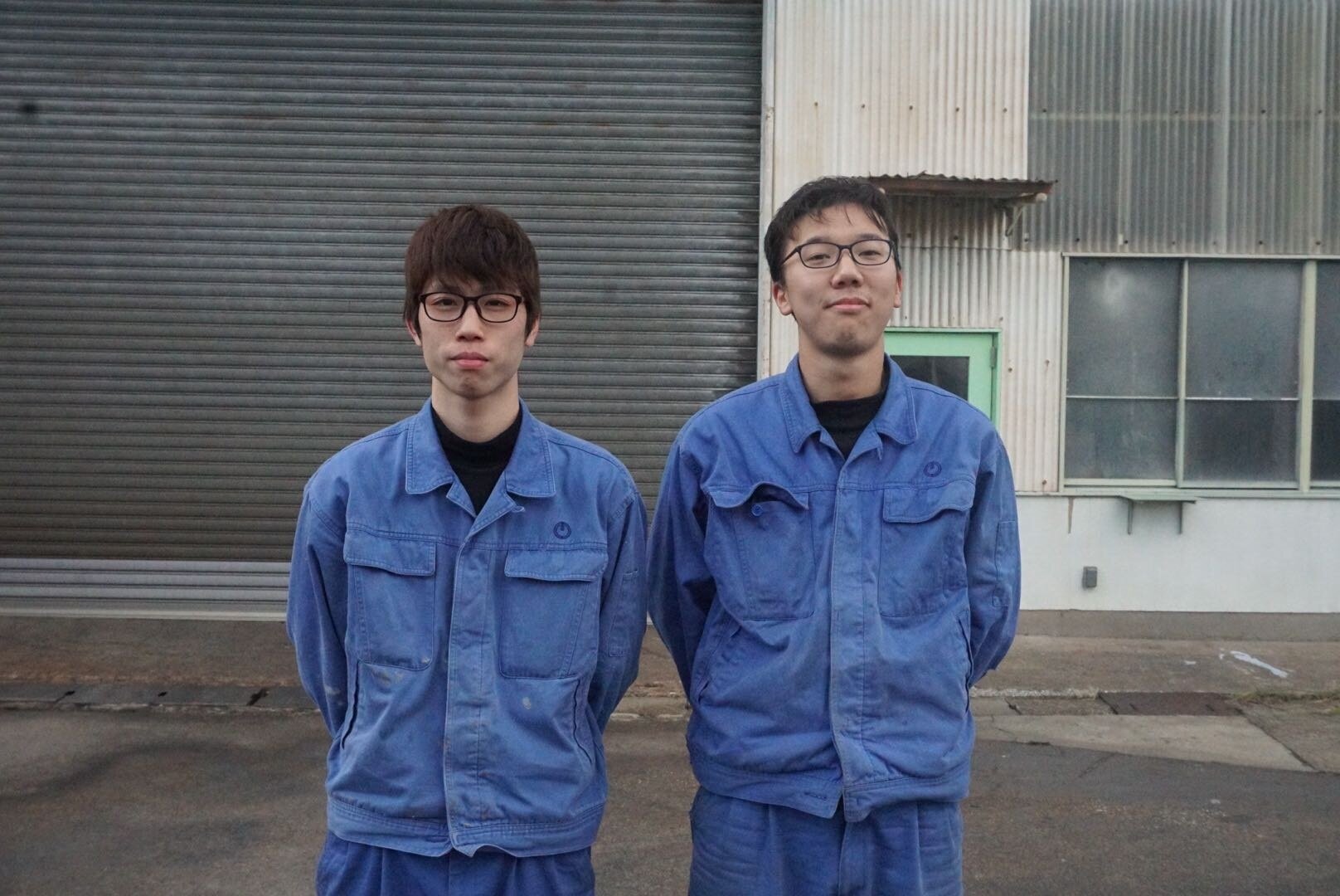 小林氏㊧と在学中に溶接指導をした安藤氏㊨.jpg