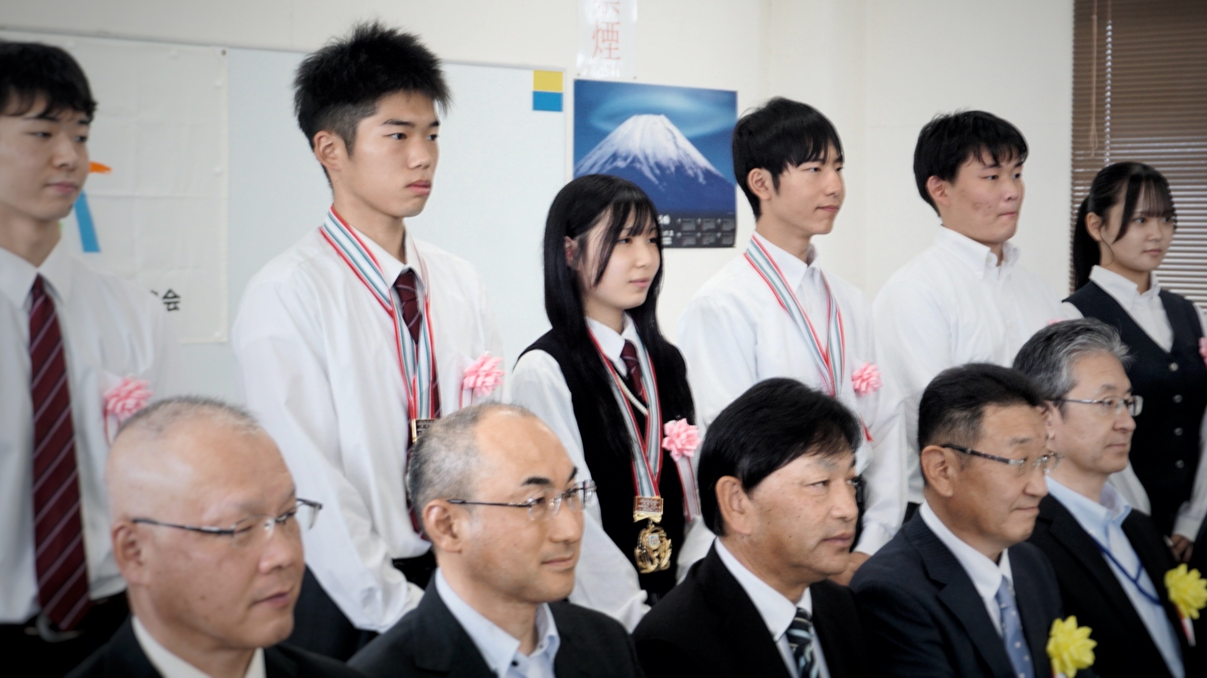 写真中央　山口選手.JPG